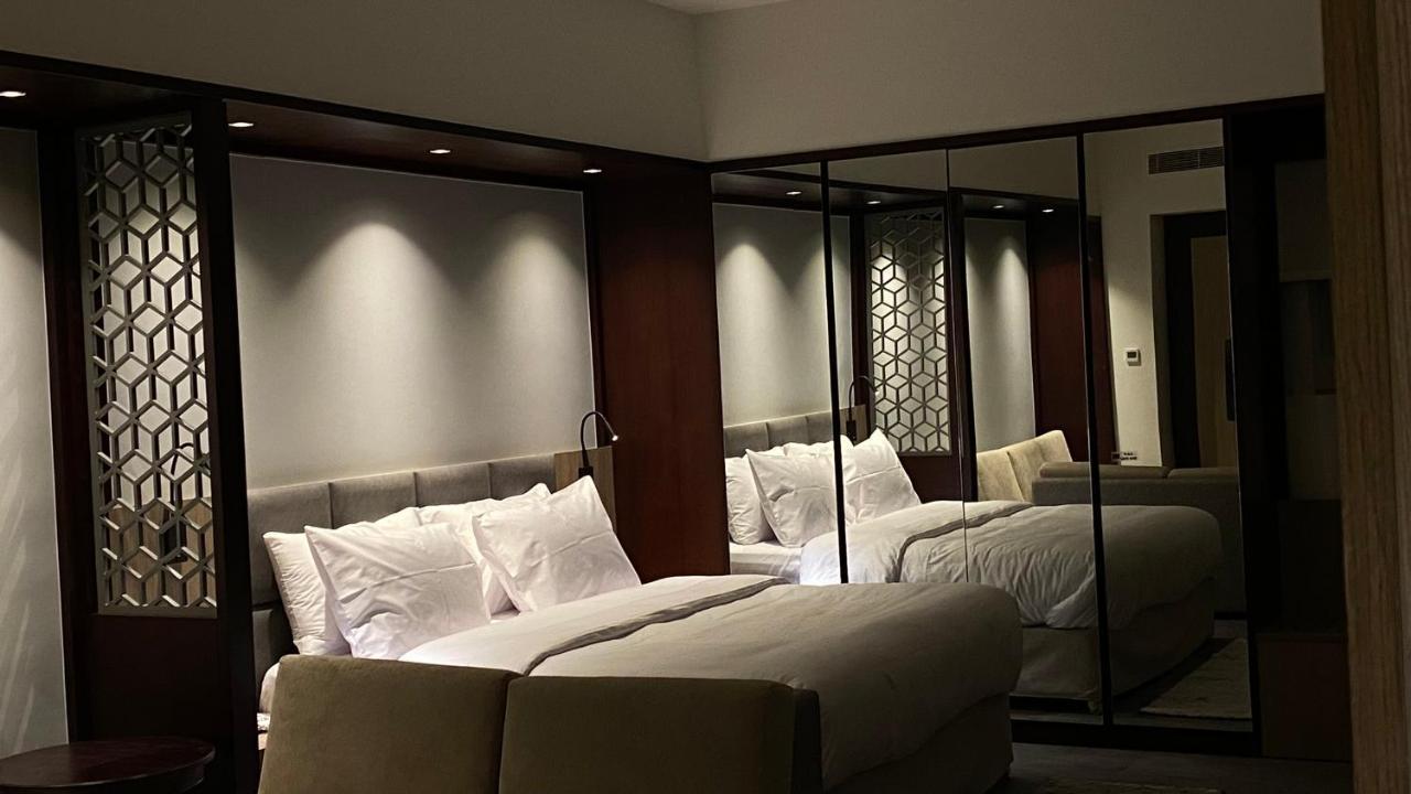 Sitara Hotel Apartment Dubai Esterno foto