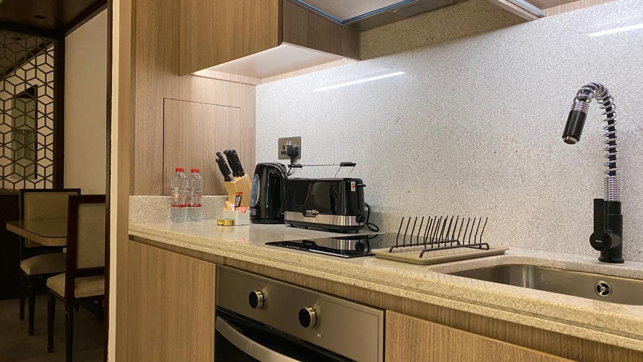 Sitara Hotel Apartment Dubai Esterno foto