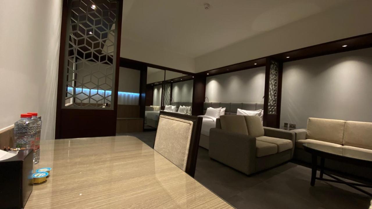 Sitara Hotel Apartment Dubai Esterno foto