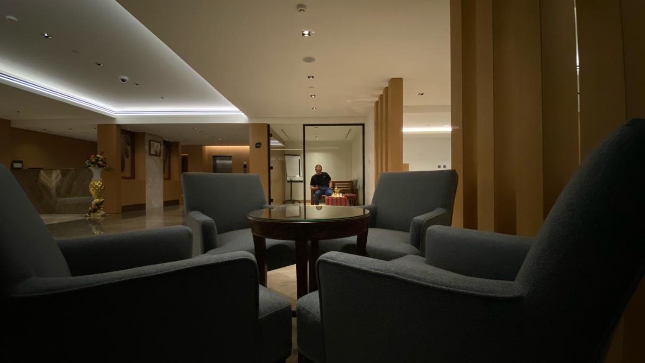 Sitara Hotel Apartment Dubai Esterno foto
